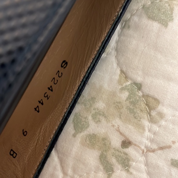 Stuart Weitzman Blue Leather Heels - Picture 6 of 8